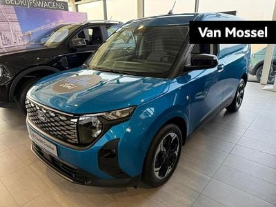 Nieuw Ford E-Transit Limited 100 kW (136 PK) 2025 Blauw Van