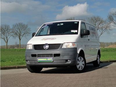 VW Transporter