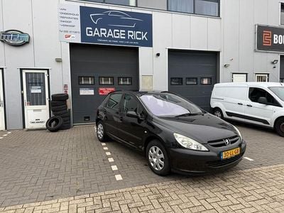 Gebruikt 2003 Peugeot 307 | € 1.475 (Iets duurder)