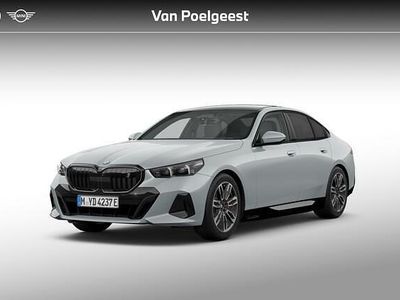 M brooklyn grau (c4p) Nieuw 2025 BMW i5 M Sport Sedan | € 85.998 (Goede deal)