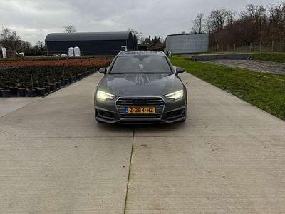 Grijs Gebruikt 2016 Audi A4 Stationwagen | € 23.950 (Eerlijke prijs)