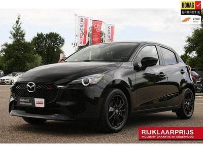 Zwart, metallic lak Gebruikt 2024 Mazda 2 Homura-Line Hatchback | € 23.450 (Eerlijke prijs)