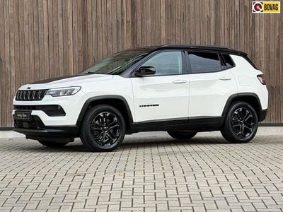 Wit Occasion 2022 Jeep Compass Limited SUV | € 23.900 (Goede deal)