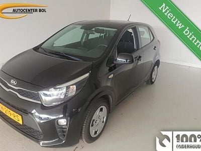 Zwart Gebruikt 2020 Kia Picanto Comfort Hatchback | € 10.850 (Eerlijke prijs)