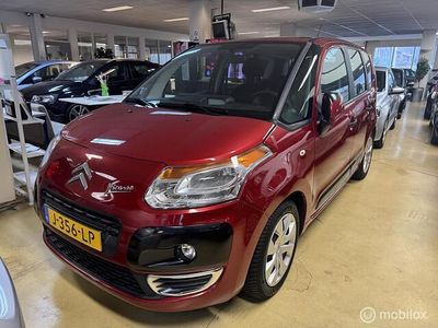 Rood Occasion 2012 Citroën C3 Picasso Attraction MPV | € 4.950 (Eerlijke prijs)