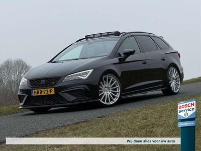 Zwart (metallic) Occasion 2018 Seat Leon ST 4Drive Stationwagen | € 24.950 (Iets duurder)