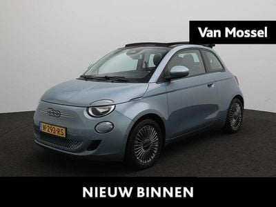 Blauw Occasion 2021 Fiat 500C Icon Cabriolet | € 16.940 (Goede deal)