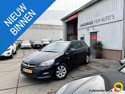 Zwart Gebruikt 2015 Opel Astra Business Stationwagen | € 4.950 (Eerlijke prijs)