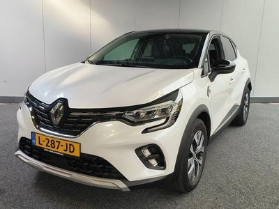 tweedehands Renault Captur 1.0 TCe 90 Intens + Trekhaak uit 2021 Rijklaar + 12 maanden Bovag-garantie Henk Jongen Auto's in Helmond, al 50 jaar service zoals 't hoort!