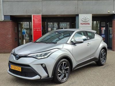 Grijs Gebruikt 2022 Toyota C-HR SUV | € 22.900 (Super prijs)