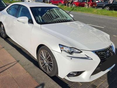 Lexus IS300h