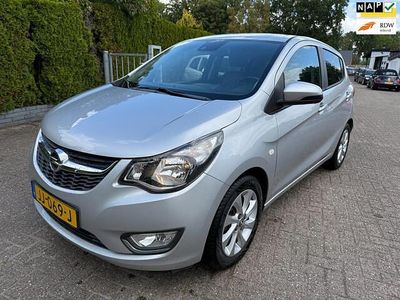 Grijs Gebruikt 2016 Opel Karl Cosmo Hatchback | € 5.950 (Eerlijke prijs)