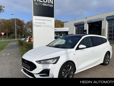 Wit Gebruikt 2023 Ford Focus ST-Line Stationwagen | € 26.950 (Iets duurder)