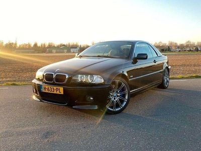 Zwart Occasion 2001 BMW 330 Cabriolet | € 9.950 (Goede deal)