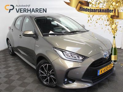 Groen Gebruikt 2021 Toyota Yaris Hybrid Business Edition Hatchback | € 16.390 (Eerlijke prijs)