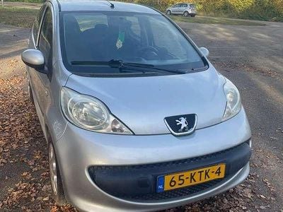 Grijs Gebruikt 2005 Peugeot 107 Hatchback | € 1.250 (Goede deal)