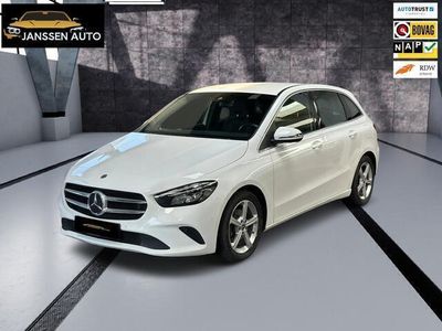 Mercedes B200