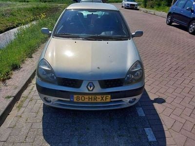 Renault Clio II