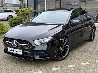 Zwart Gebruikt 2019 Mercedes A180 AMG line Sedan | € 30.950 (Duur)