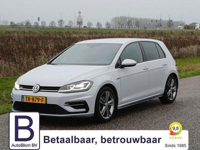 Wit Occasion 2018 VW Golf VII Highline Hatchback | € 16.850 (Eerlijke prijs)