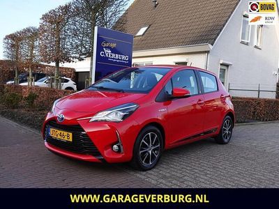 Rood Occasion 2018 Toyota Yaris Design Hatchback | € 12.950 (Eerlijke prijs)