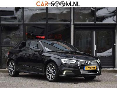 Zwart (metallic) Gebruikt 2020 Audi A3 Sportback e-tron S-Line Hatchback | € 21.950 (Super prijs)