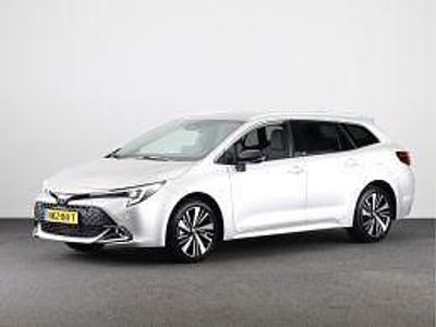 Zilver Occasion 2025 Toyota Corolla Business Edition Stationwagen | € 35.200 (Duur)
