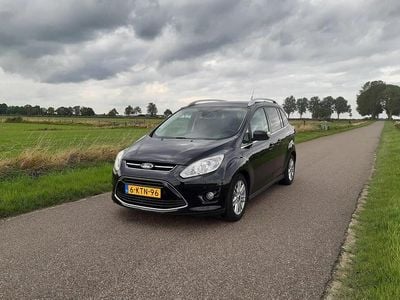Zwart (metallic) Gebruikt 2013 Ford Grand C-Max Titanium MPV | € 5.450