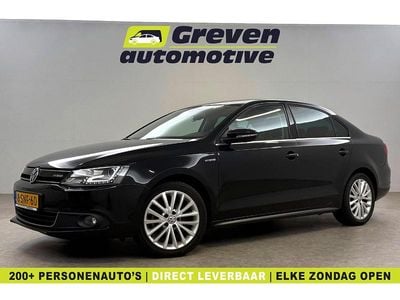 Zwart Occasion 2013 VW Jetta Highline Sedan | € 5.400 (Goede deal)