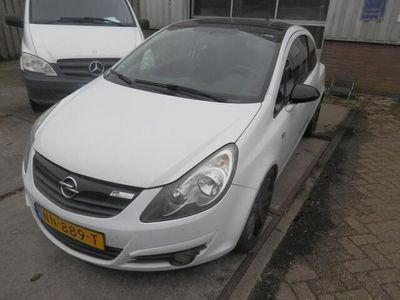 tweedehands Opel Corsa 1.4-16V Business airco geen riem maar keting