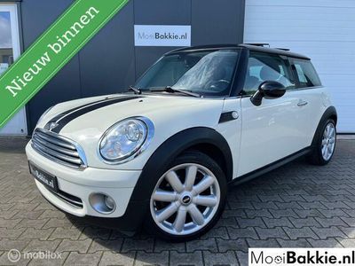 tweedehands Mini Cooper 1.6 Clima / Pano / Cruise / Trekh. / Xenon