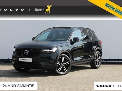 tweedehands Volvo XC40 T5 262PK Automaat Recharge R-Design Keyless Entry / 19" lichtmetalen velgen / Road Sign Information / Standkachel / Parkeersensoren voor en achter met rondomzicht parkeercamera / Panoramisch schuif-kanteldak