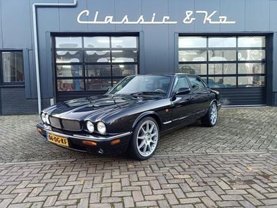 Jaguar XJR