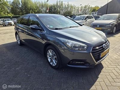 Grijs Gebruikt 2016 Hyundai i40 Edition Stationwagen | € 11.950