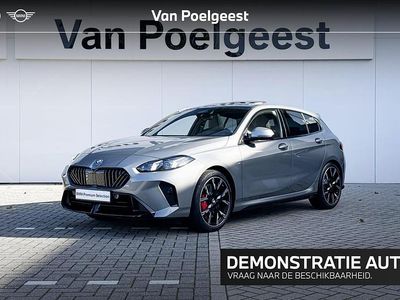 Grijs (metallic) Gebruikt 2025 BMW 120 M Sport Hatchback | € 54.473
