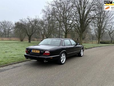 Zwart Gebruikt 1999 Jaguar XJ Classic Sedan | € 14.745 (Duur)