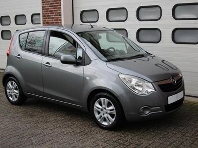 tweedehands Opel Agila 1.2 Edition 5-Deurs * Automaat / Airco / Trekhaak