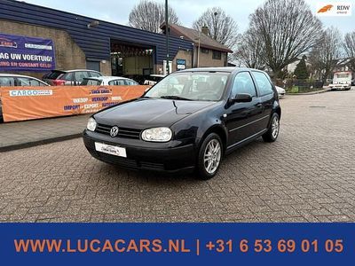 Zwart Occasion 2002 VW Golf IV Hatchback | € 1.195 (Eerlijke prijs)