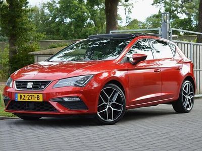 Occasion Seat Leon FR 150 PK (110 kW) 2017 Rood Hatchback