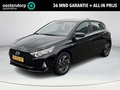 Zwart Gebruikt 2022 Hyundai i20 Comfort Hatchback | € 16.890 (Eerlijke prijs)