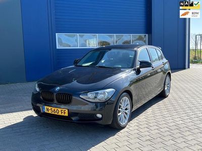 BMW 114
