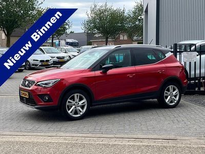 Rood Occasion 2019 Seat Arona Business SUV | € 15.949 (Eerlijke prijs)