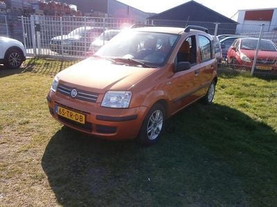 Oranje Occasion 2006 Fiat Panda Hatchback | € 4.399 (Iets duurder)