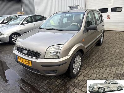 Occasion Ford Fusion 101 PK (74 kW) 2003 Grijs MPV