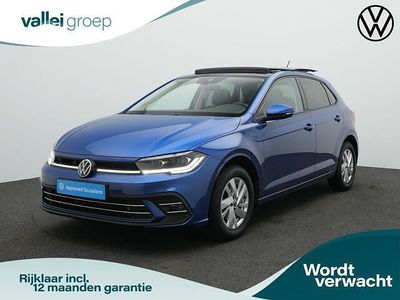 Blauw (metallic) Occasion 2022 VW Polo Style Hatchback | € 24.900 (Eerlijke prijs)