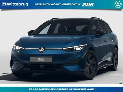 Blauw Nieuw 2025 VW ID.7 Pro Stationwagen | € 58.795 (Eerlijke prijs)
