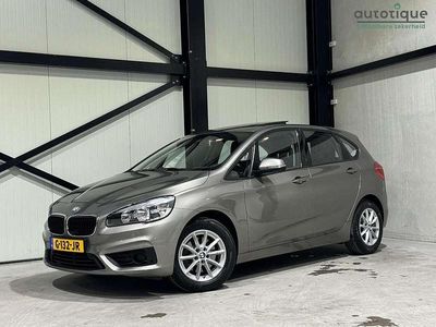 Grijs Gebruikt 2015 BMW 218 Active Tourer Executive MPV | € 12.440 (Eerlijke prijs)