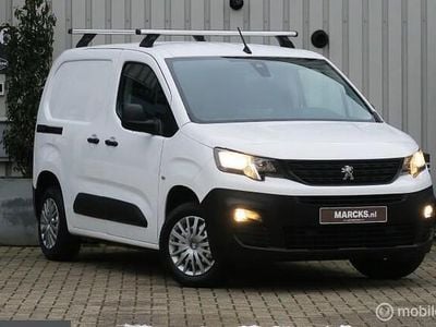 Wit Occasion 2019 Peugeot Partner MPV | € 5.995 (Eerlijke prijs)