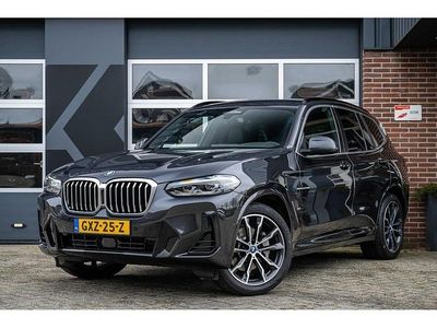 Grijs Occasion 2023 BMW X3 Executive SUV | € 53.900 (Eerlijke prijs)