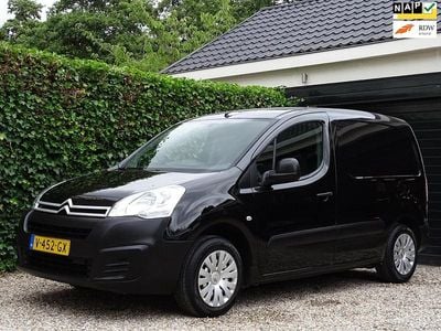 Zwart Gebruikt 2017 Citroën Berlingo MPV | € 8.950 (Iets duurder)